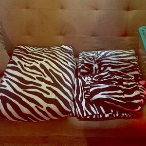 Zebra comforter and velvet blanket and curtains